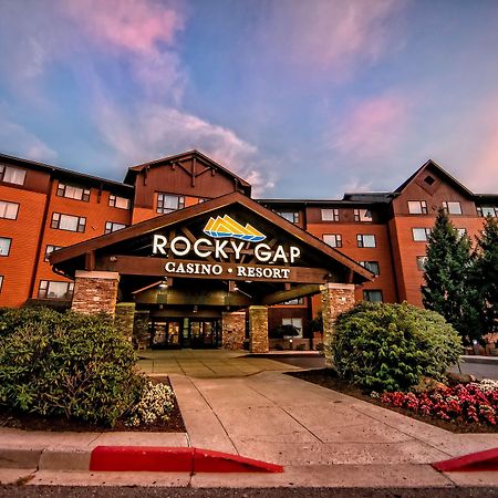 Flintstone Rocky Gap Casino Resort מראה חיצוני תמונה